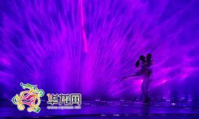 因为爱情舞蹈视频,跟随“因为爱情”舞蹈视频感受浪漫魅力